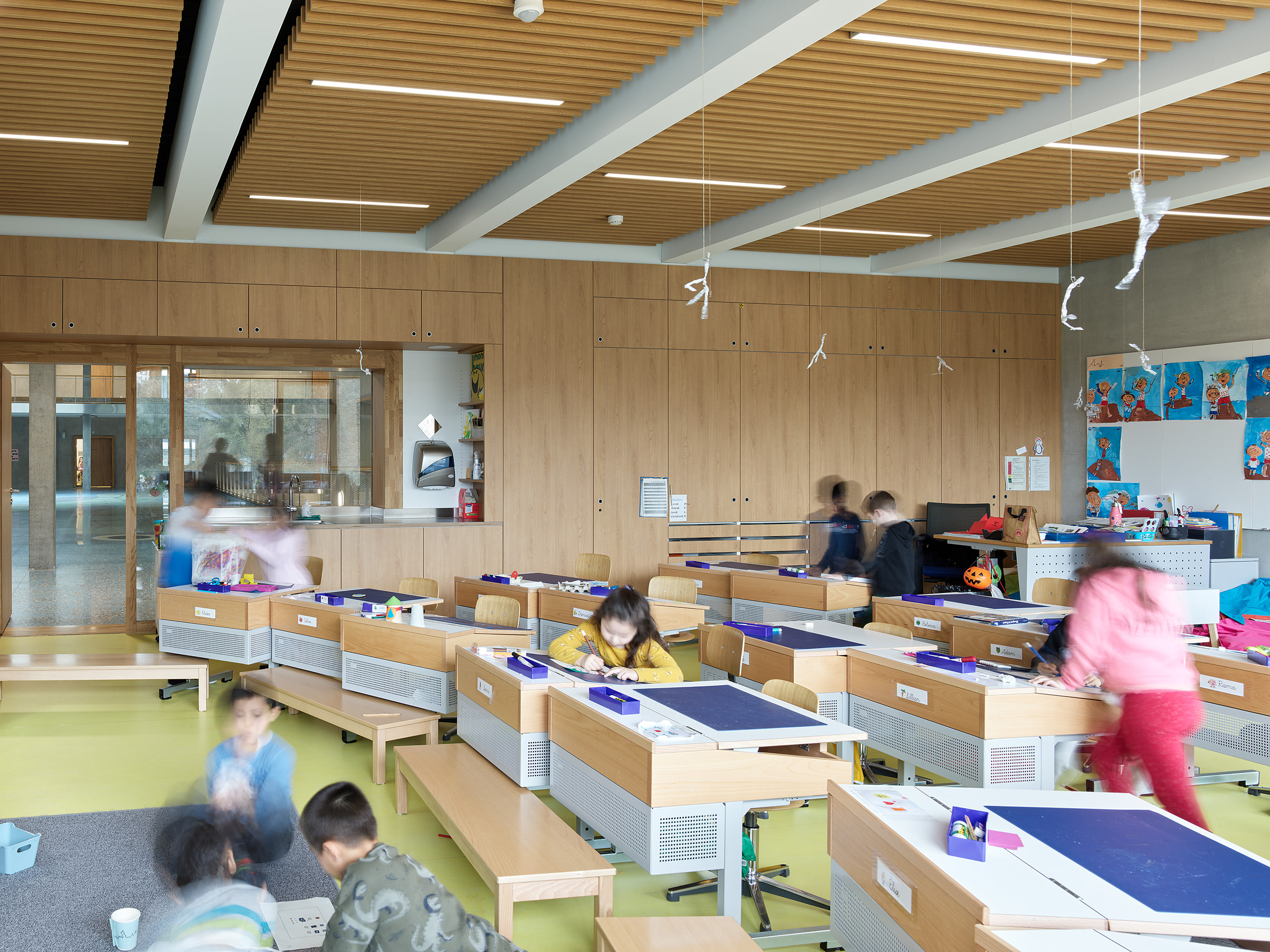 Ahp0090 AIQ4 015813 J2560